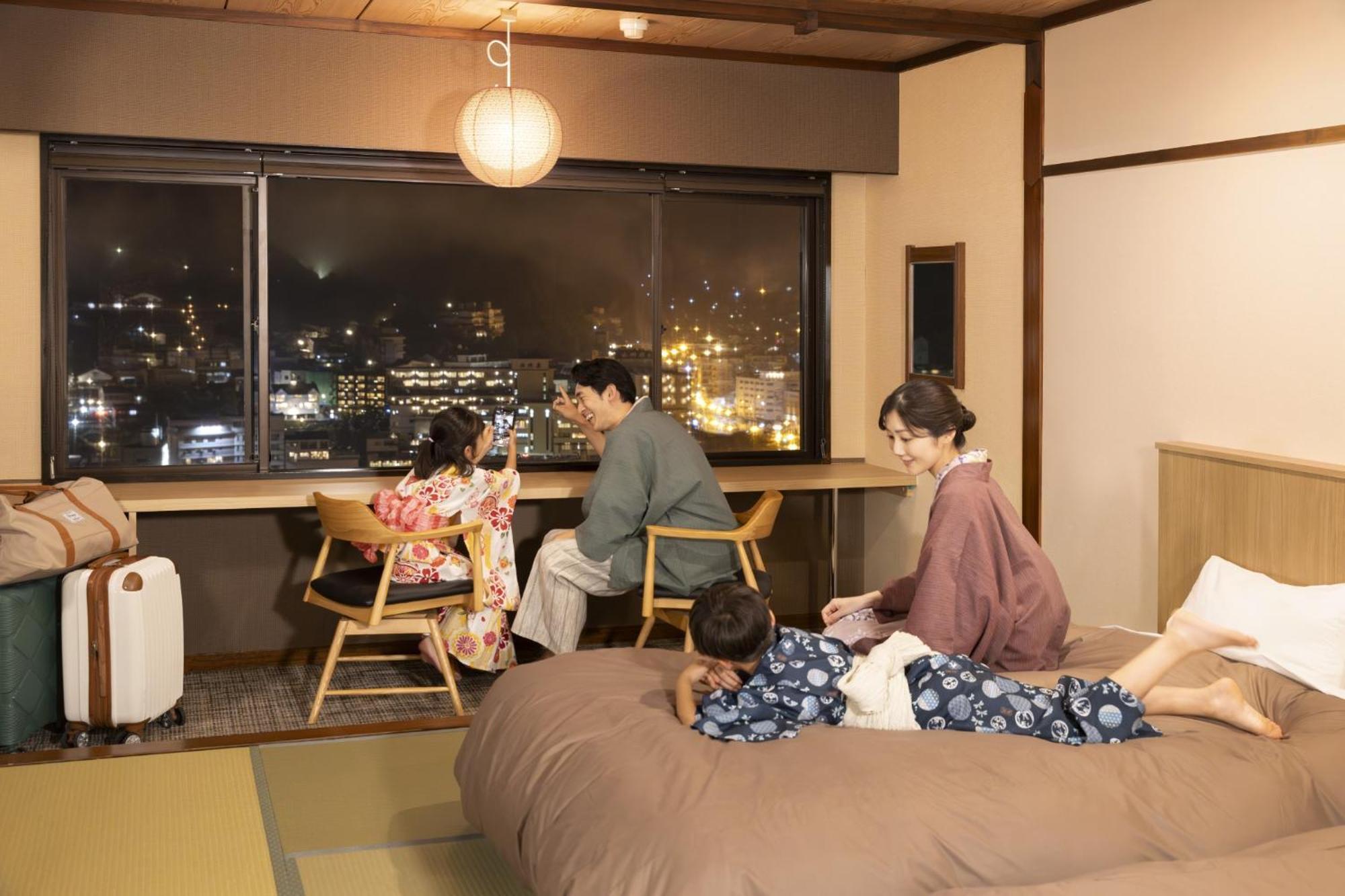 Ooedo Onsen Monogatari Premium Gero Honkan Luaran gambar
